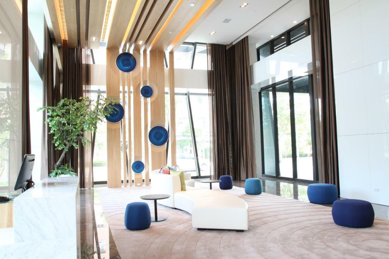 Lakeshore Hotel Yilan מראה חיצוני תמונה